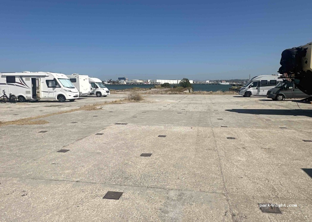 Figueira da Foz, 6 Rua Cabedelo thumbnail 3