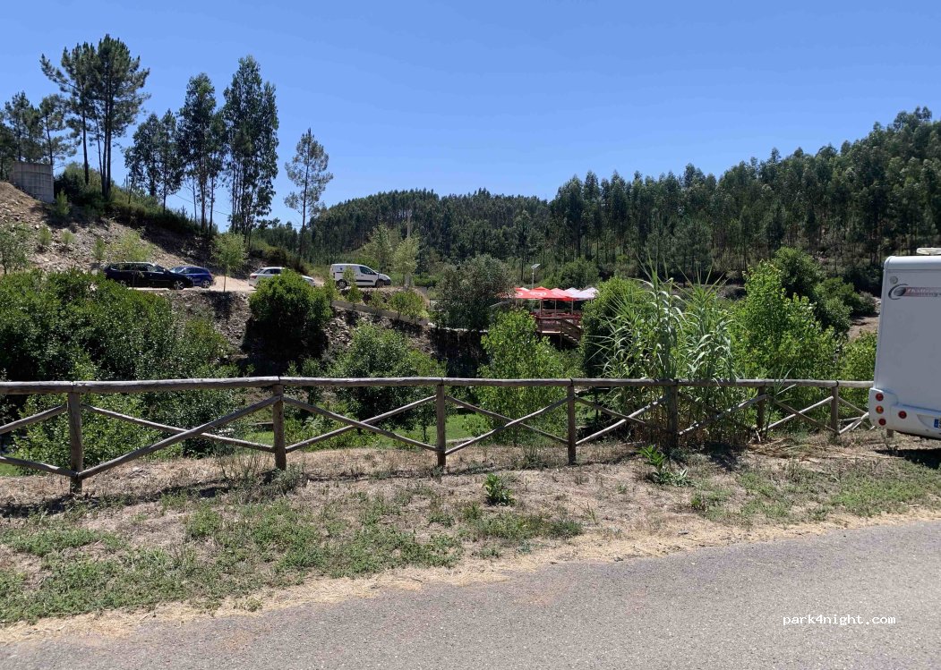 Figueiredo,Unnamed road thumbnail 3