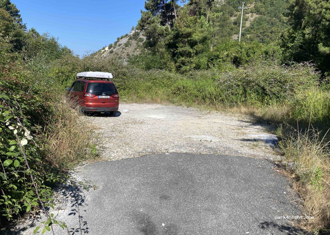 Carrara photo 3
