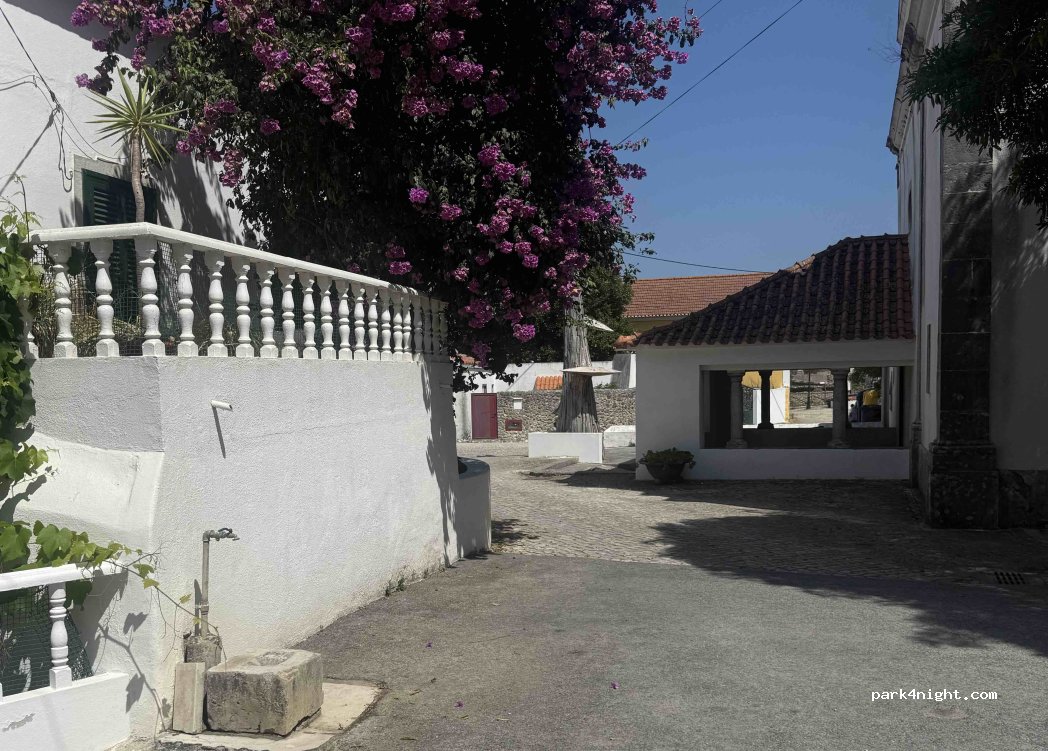 São Bartolomeu dos Galegos e Moledo, Lisbon thumbnail 2