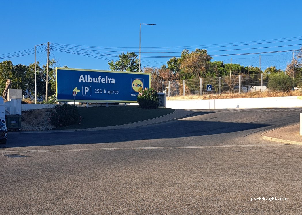 Avenida dos Descobrimentos, Albufeira e Olhos de Água thumbnail 2
