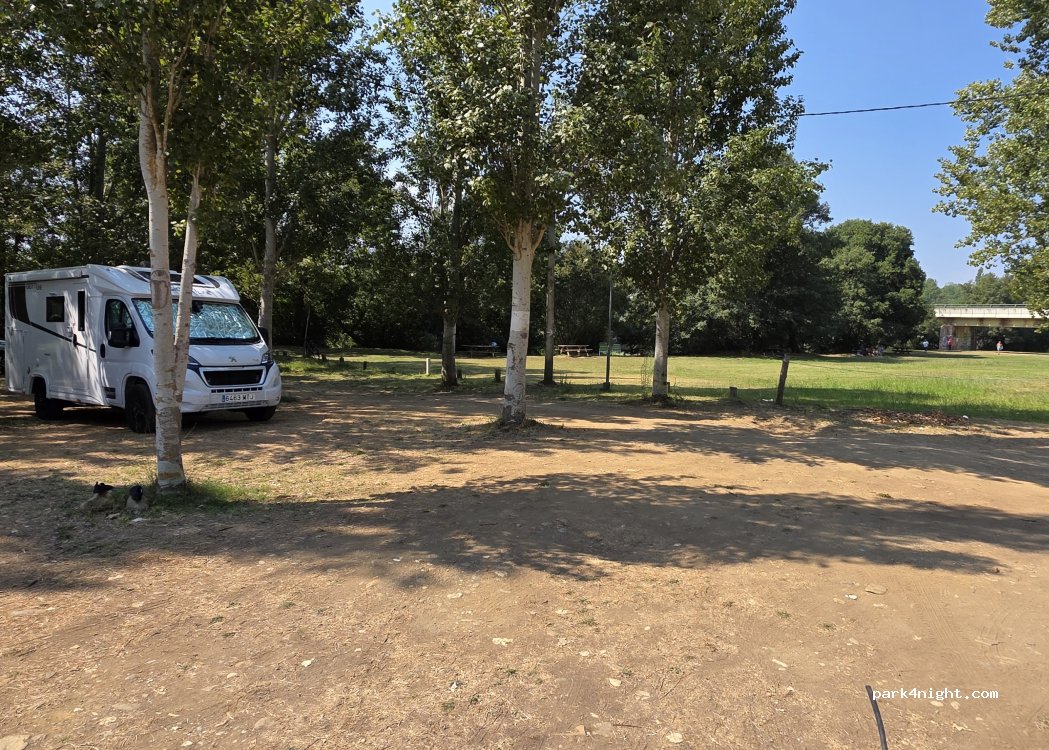 Camarzana de Tera,  ZA-105 thumbnail 5