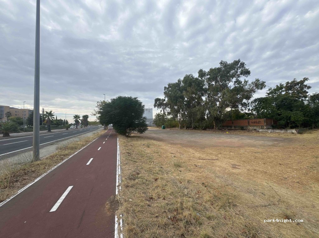 Avenida de Juan Pablo II, Cáceres thumbnail 3