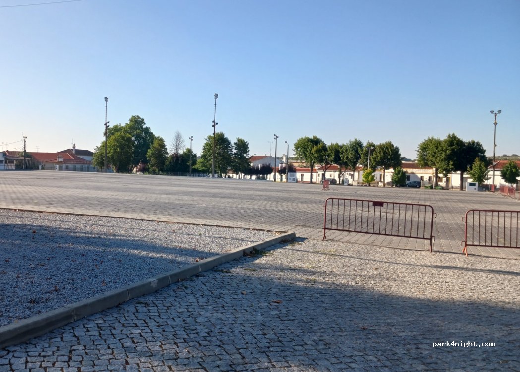 Arronches,Unnamed Road thumbnail 2