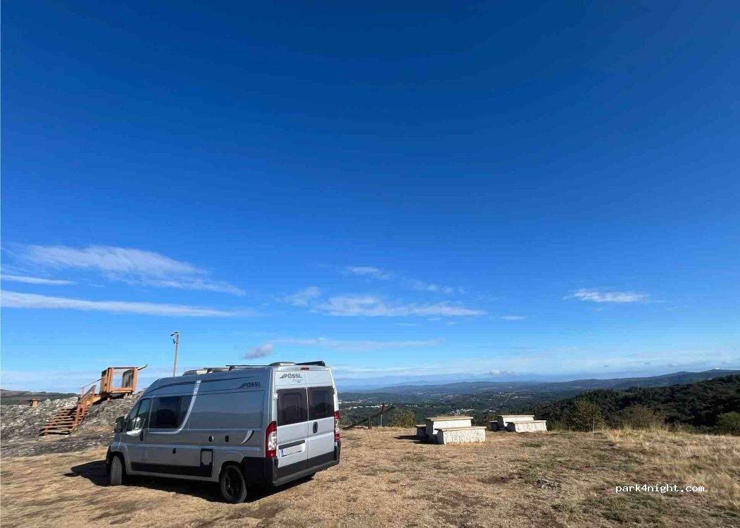 A Pía,Unnamed Road thumbnail 5