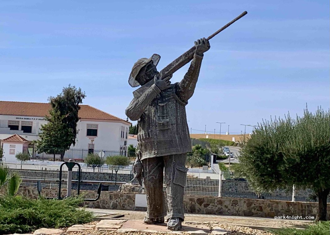 Martim Longo, Faro thumbnail 2