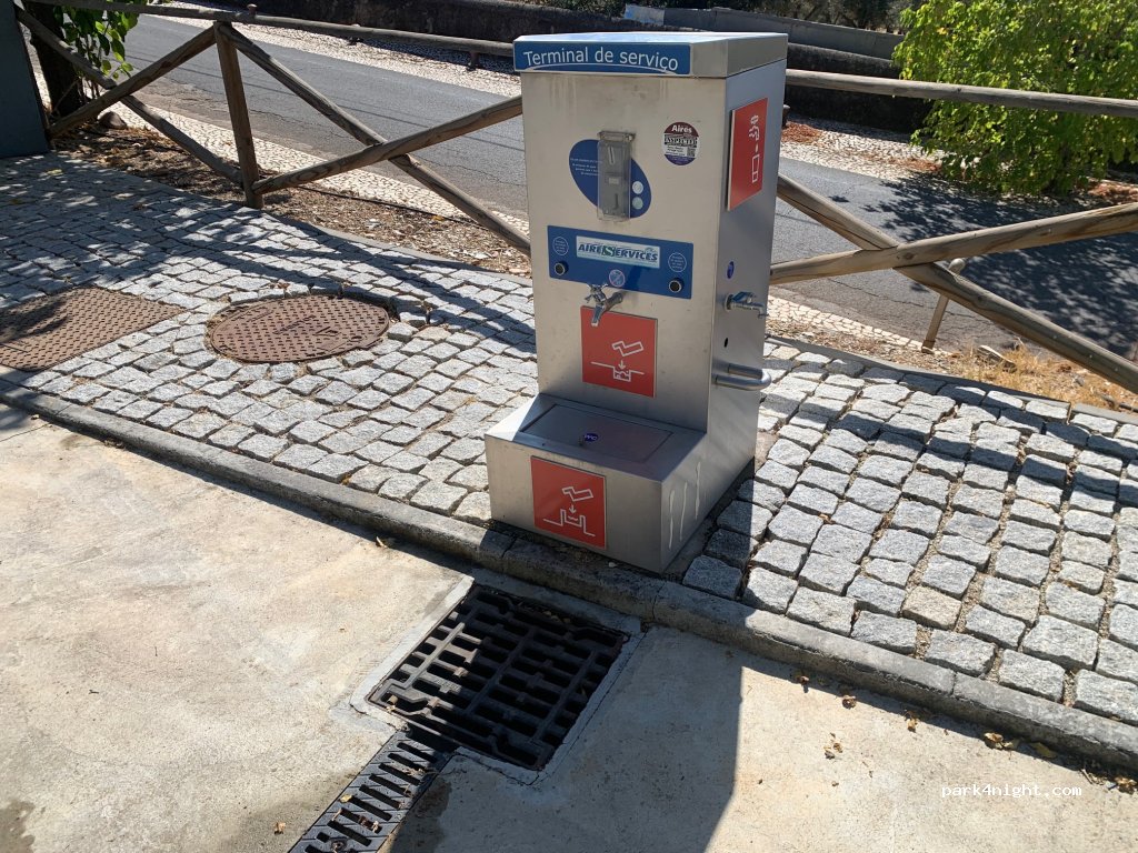 Parque de Autocaravanas thumbnail 4