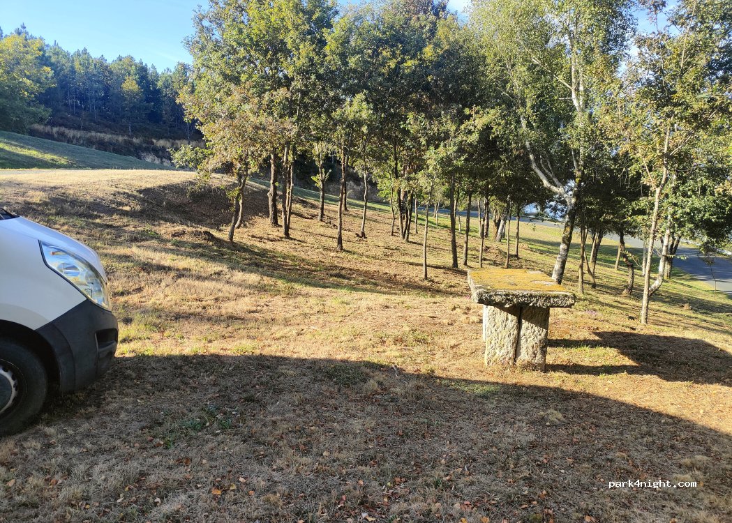 OU-1214, Lobeira thumbnail 2