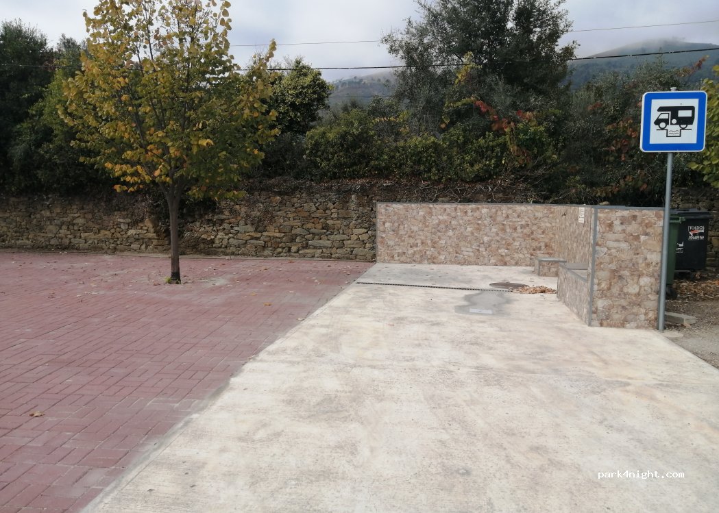 Autocaravanas Parking Sedielos thumbnail 5