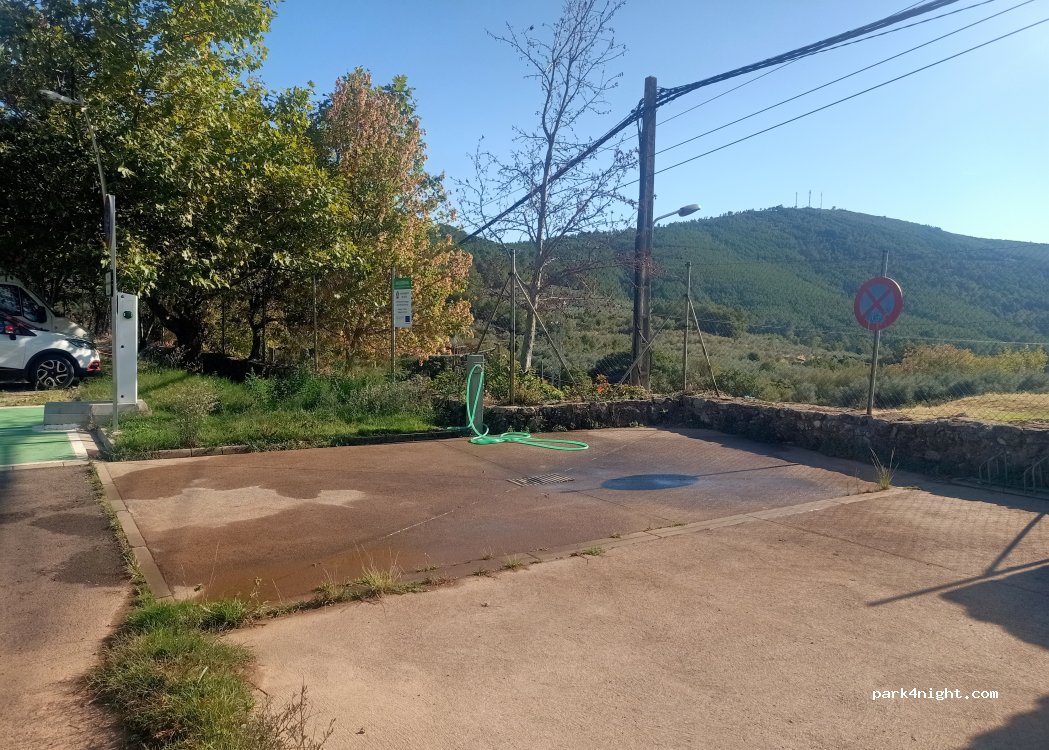 Gata, 4 Calle Gabriel y Galán thumbnail 5