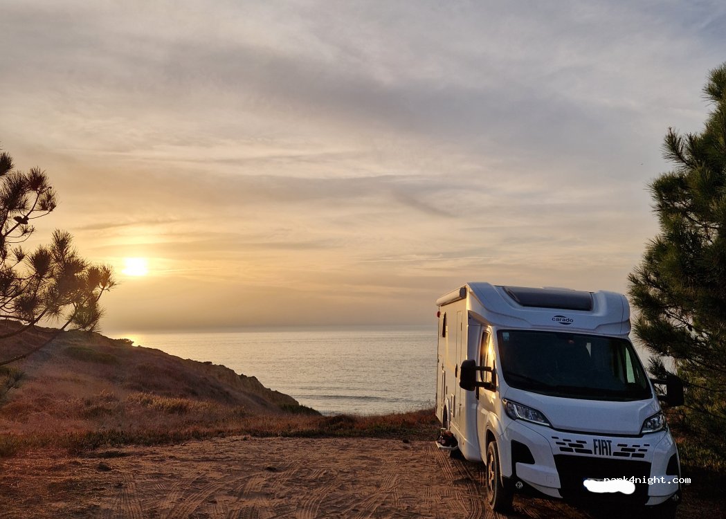 Sesimbra,Rua 25 de Abril thumbnail 4