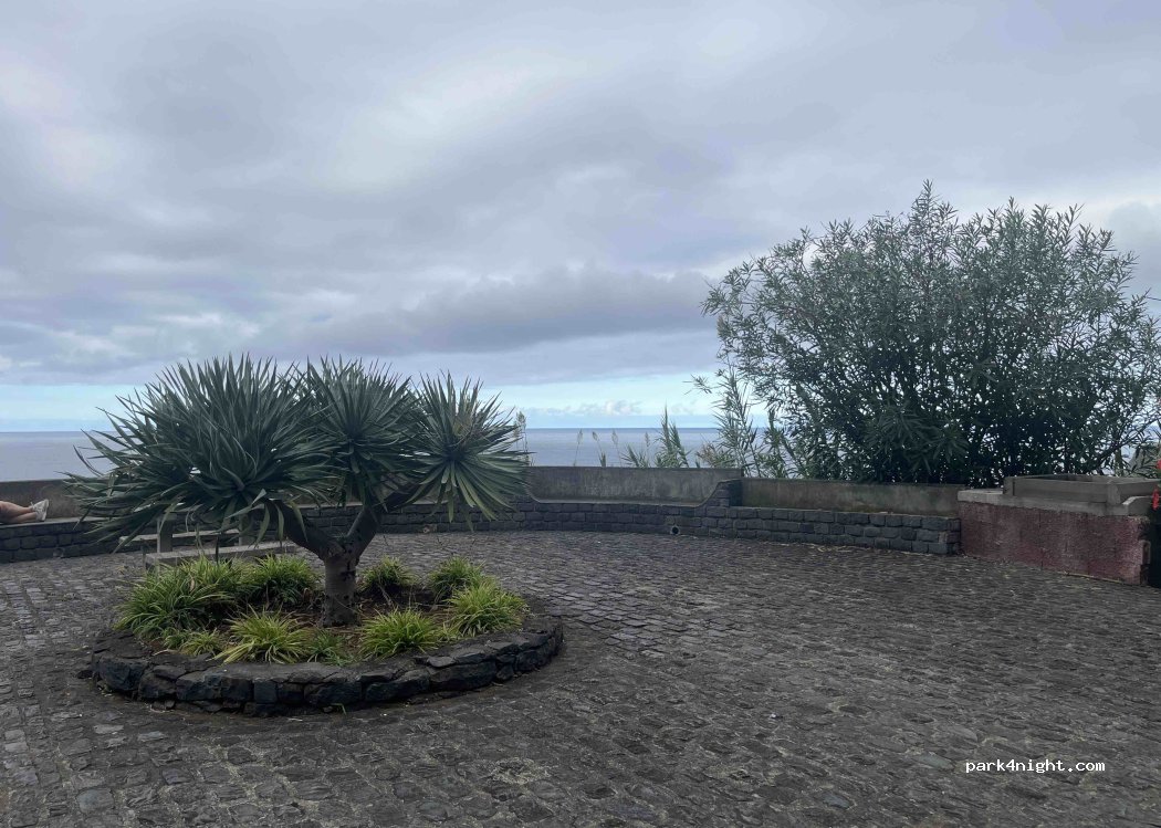 ER 211, Ponta Delgada thumbnail 2