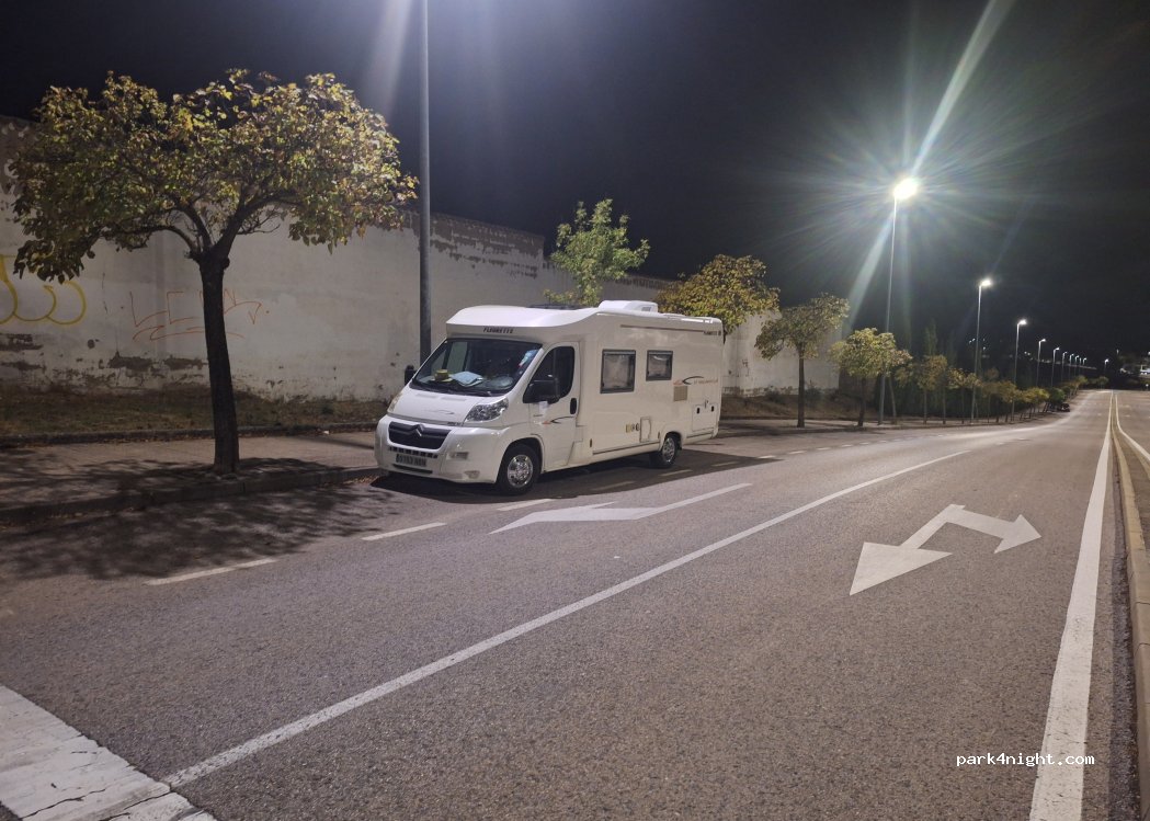 Cáceres, 1 Camino Fuente Corchito thumbnail 4