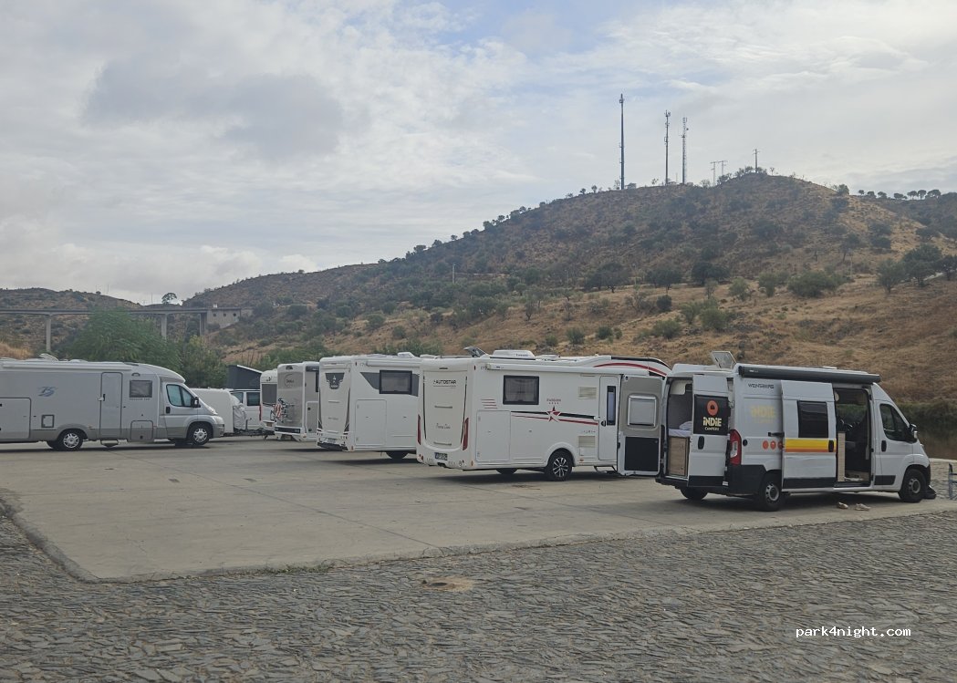 Mértola,Cais do Guadiana thumbnail 3