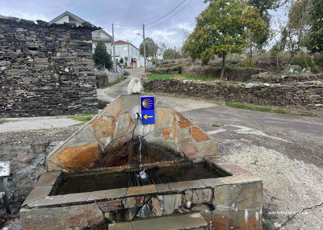 Castrelo do Val,OU-114 - photo 1