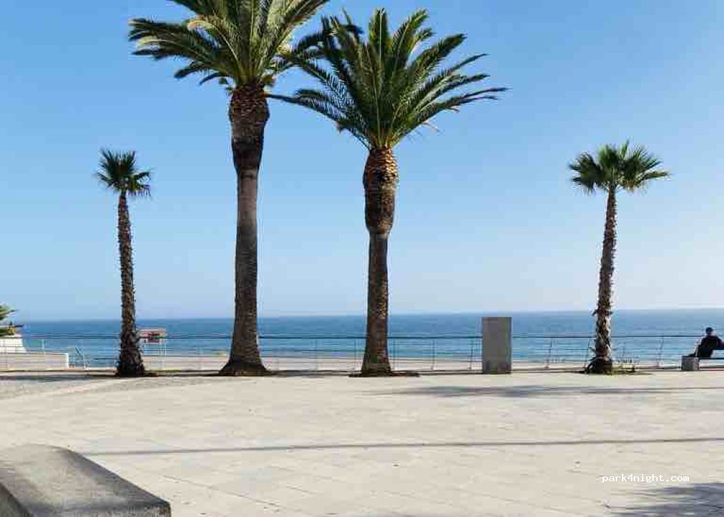 Armação de Pêra, 4 Rua os Armacenenses thumbnail 5