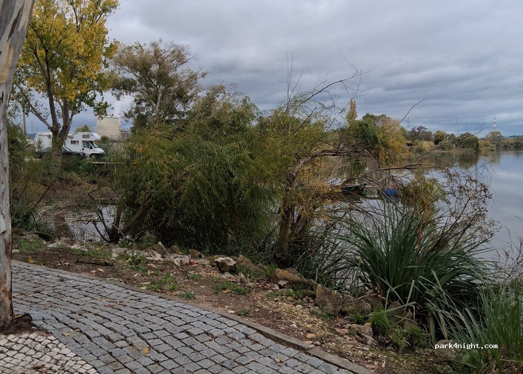 Rua Prudêncio Duarte Correia, Castanheira do Ribatejo e Cachoeiras thumbnail 2