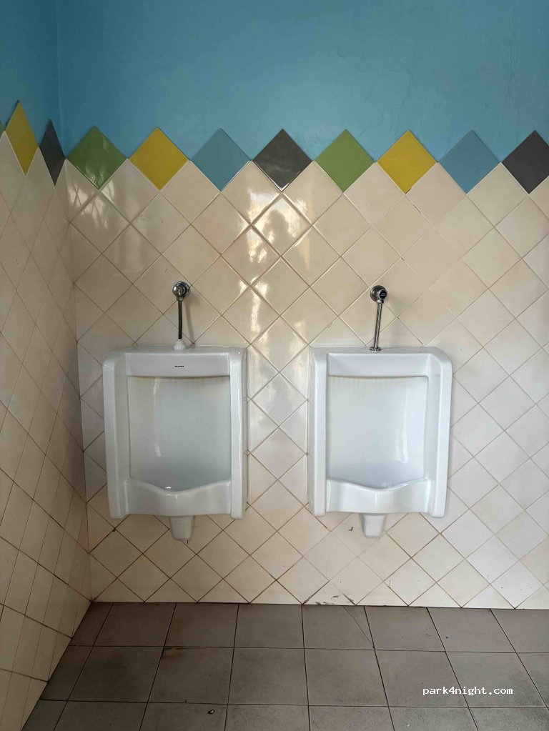 Lagos, b23 Rua do Compromisso Marítimo thumbnail 4