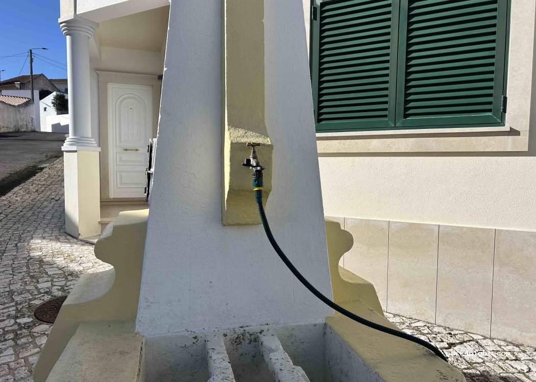 Salir do Porto, 20 Rua Humberto Delgado thumbnail 2