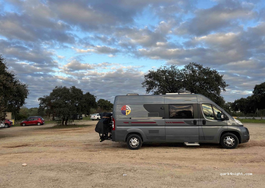 Niebla,  HU-3106 thumbnail 4