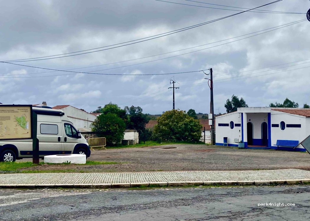 , 4 Rua 25 de Abril thumbnail 5