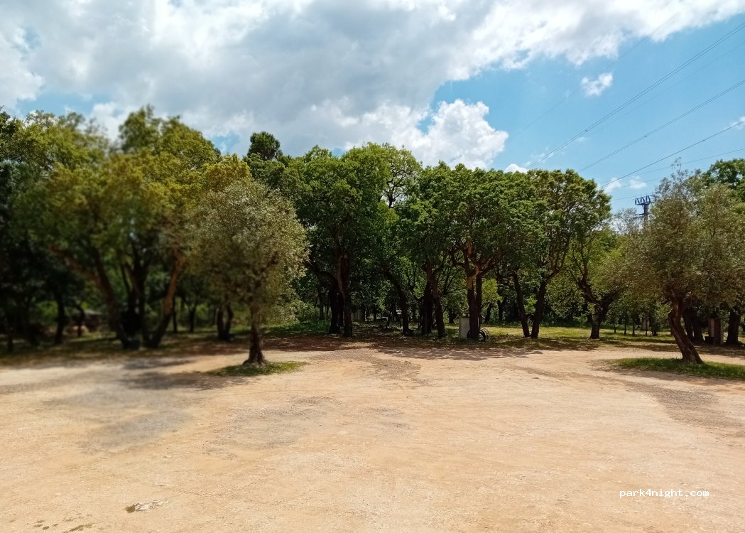 Rio Maior, 62 Rua Padre Cura thumbnail 3