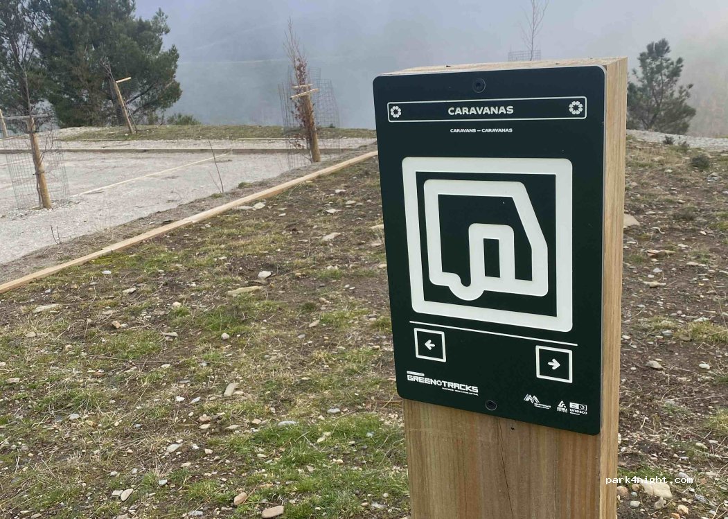 Manteigas, Unnamed Road thumbnail 2