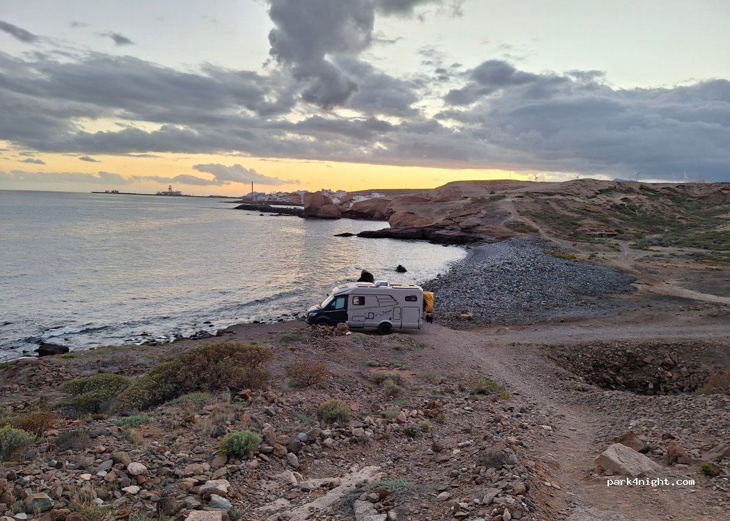 Santa Cruz de Tenerife - Unnamed Road photo 3