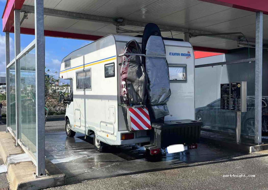 Parking Intermarché, Sines - photo 1