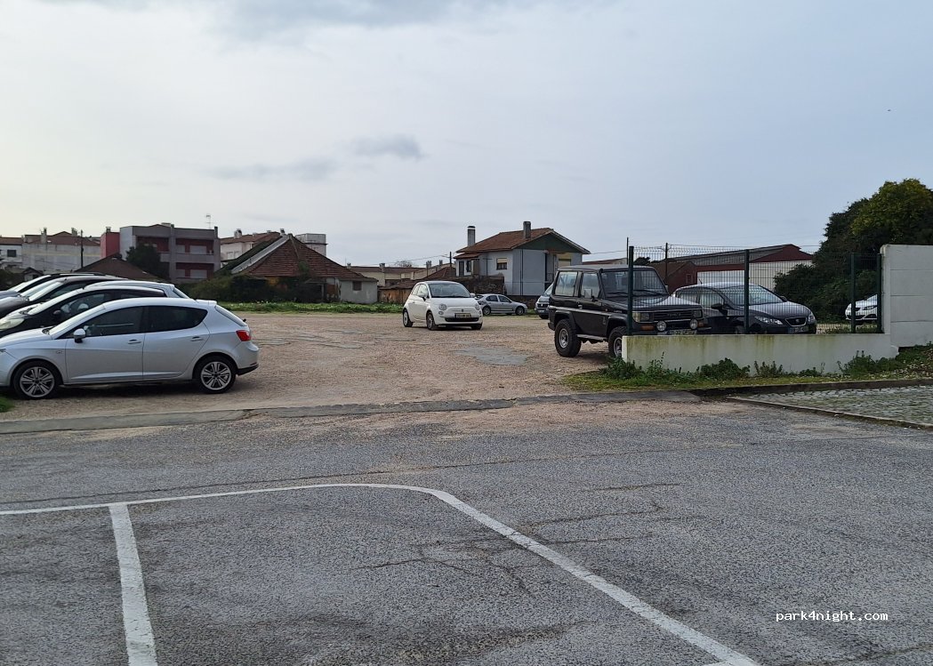 Rua dos Outeirinhos, Marinha Grande thumbnail 2