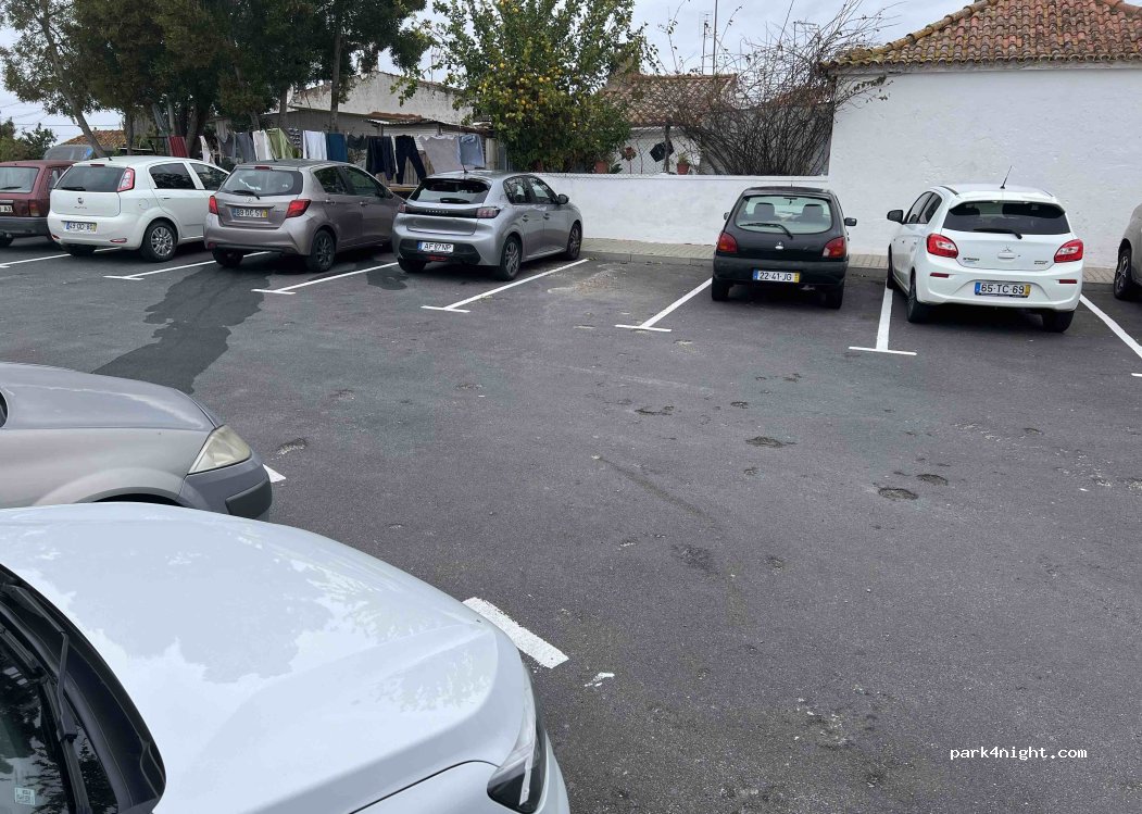 Mora, 28 Rua Teodósio Pereira Silveira Fumaz thumbnail 4