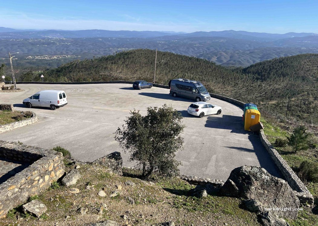 Vila de Rei, Unnamed Road thumbnail 5