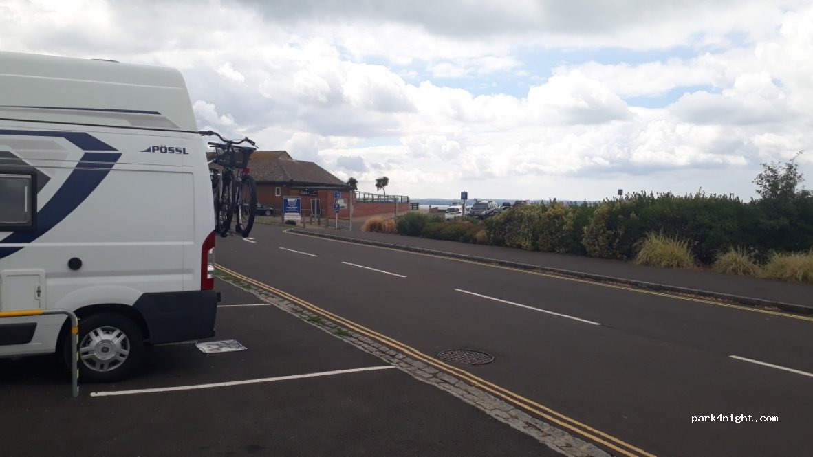 Parking jour uniquement, Gosport, Stokes Bay Road, Hampshire, United