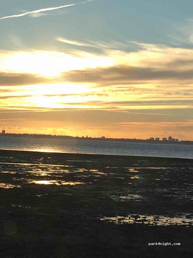 park4night (PO11 0LG) Hayling Island Havant Road