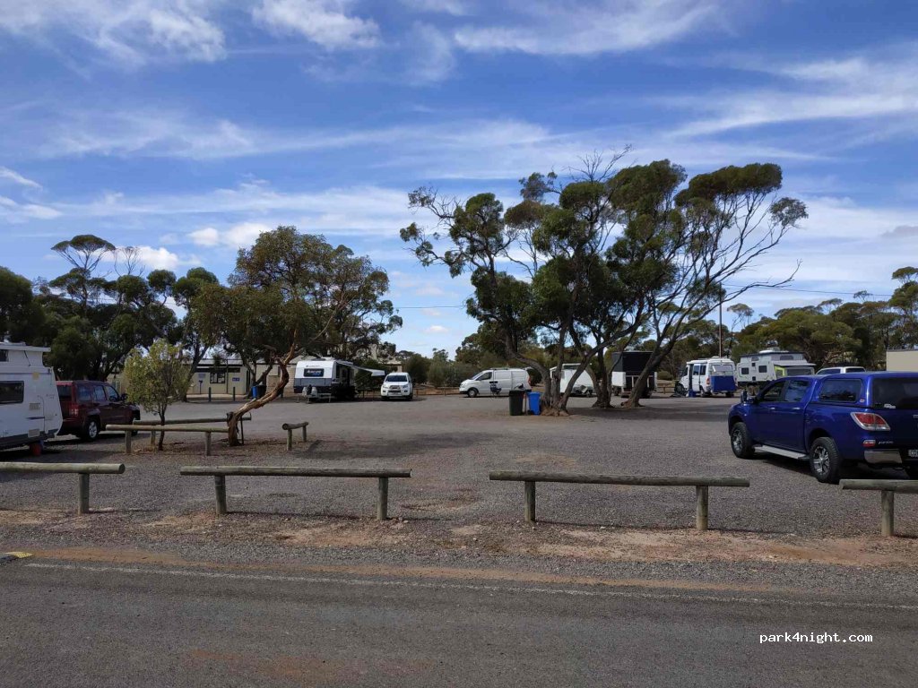 Kimba - 96 Buckleboo Road photo 4