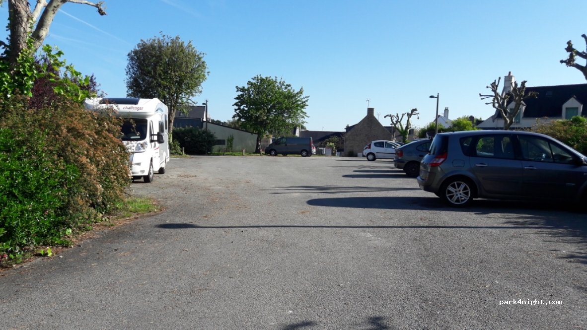 Parking Jour Et Nuit Saint Gildas De Rhuys 26 Route Du Pont Morbihan