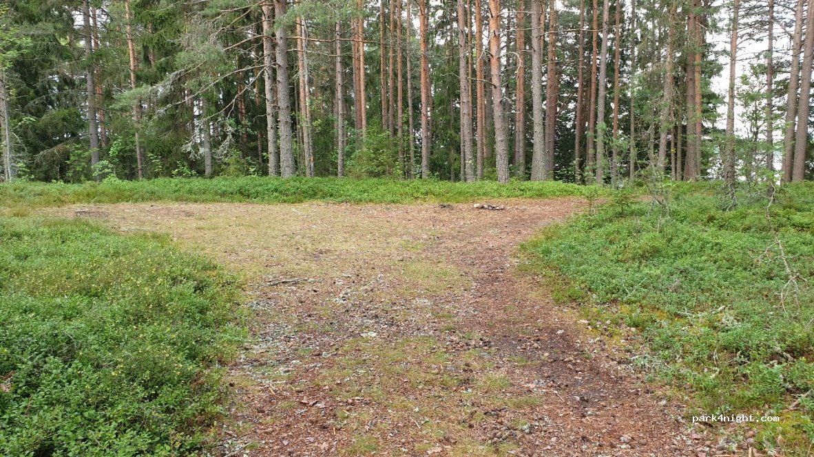 (810 40) Hedesunda - 90 Övägen photo 2