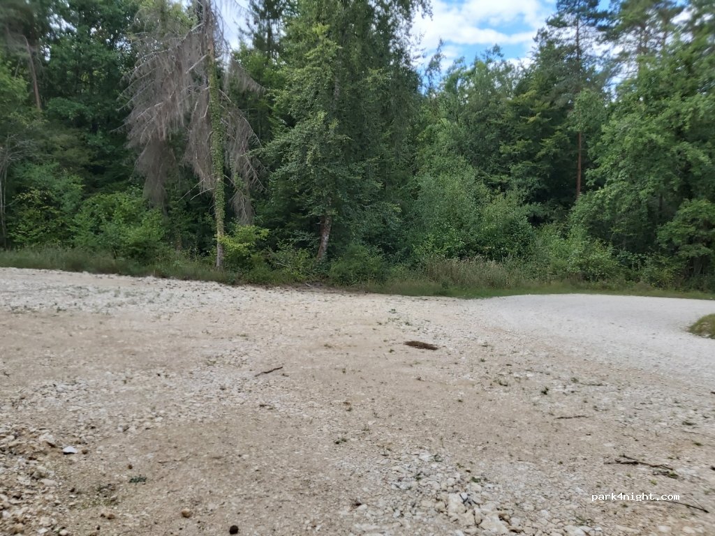 Noiron-sur-Seine - Unnamed Road photo 3