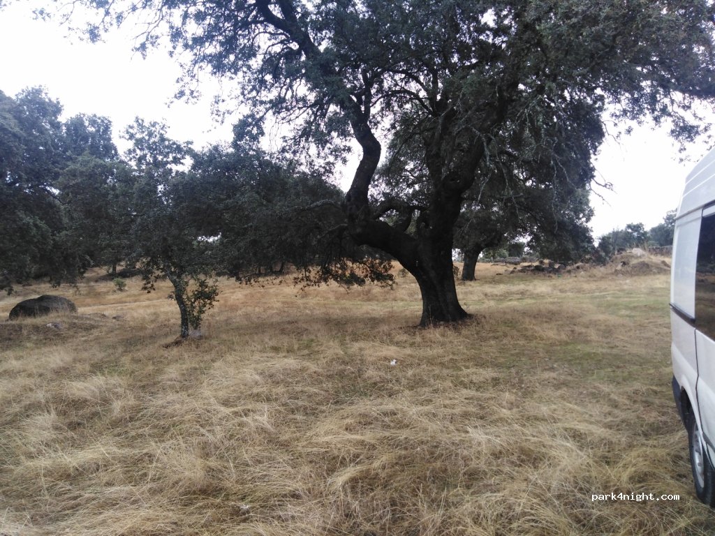Parrillas - Camino de la Ermita photo 3