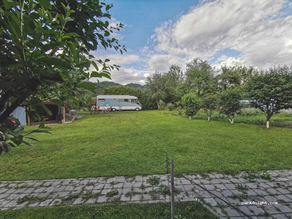 Empfang unter Privatpersonen, Câmpulung Moldovenesc, 18 Strada