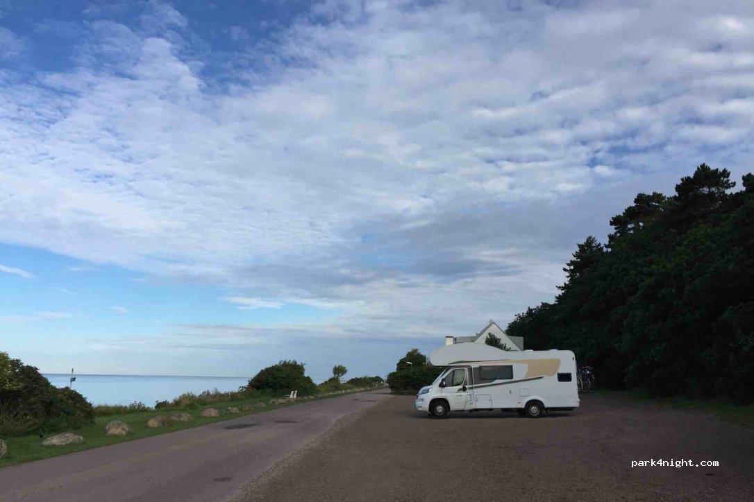 Van Auto Camper Bei Sonnenuntergang Ozean Strand Road Trip In
