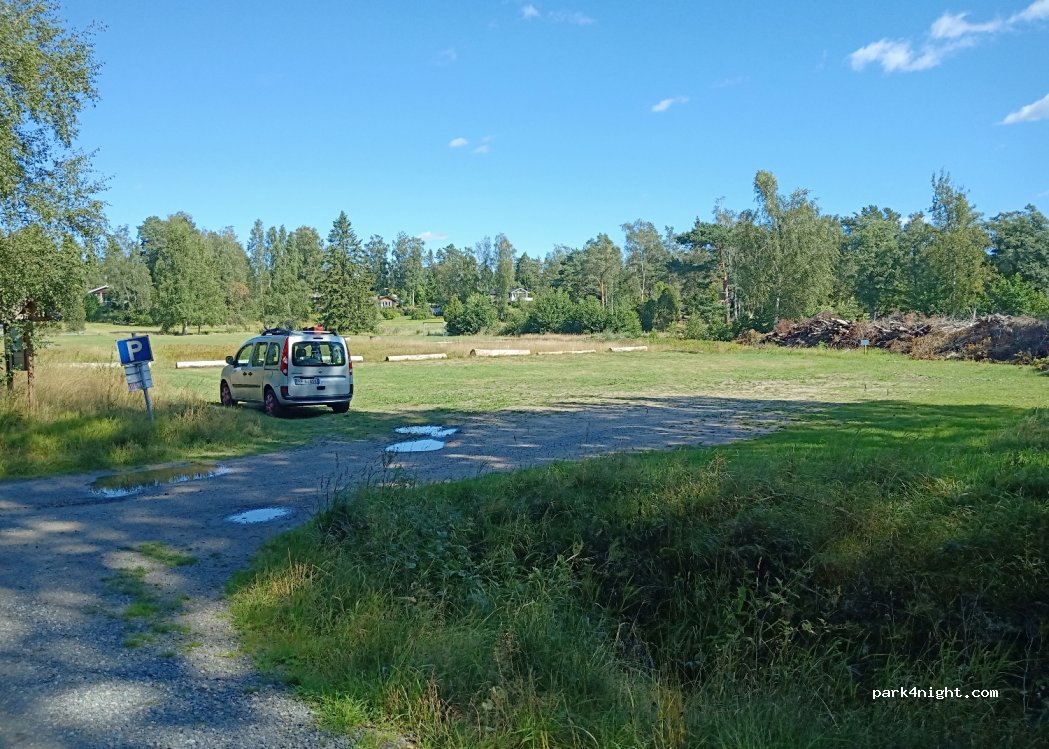 (764 53) Marum - 1 Krokängsvägen photo 3