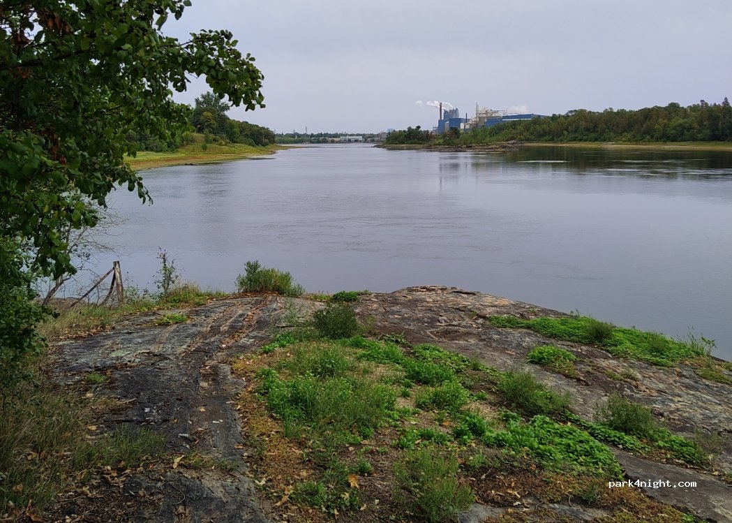 (P9A 2V3) Fort Frances - 1005 River Road West photo 3