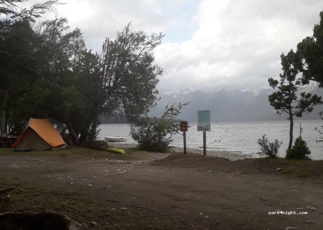 Camping Arroyo Cataratas