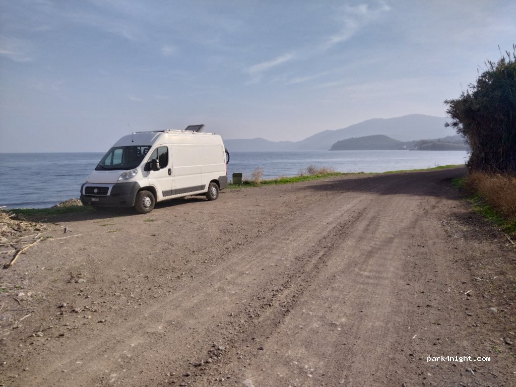 Lesvos - Epar.Od. Kapis-Mithimnas photo 2