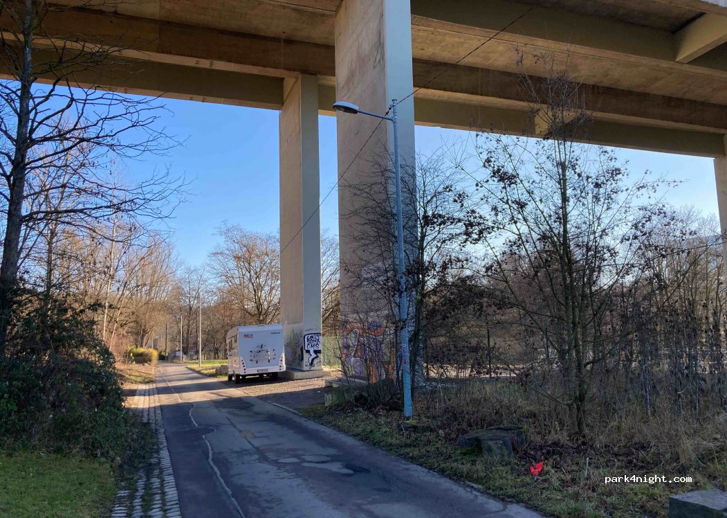 Wohnmobilstellplatz an SI Centrum