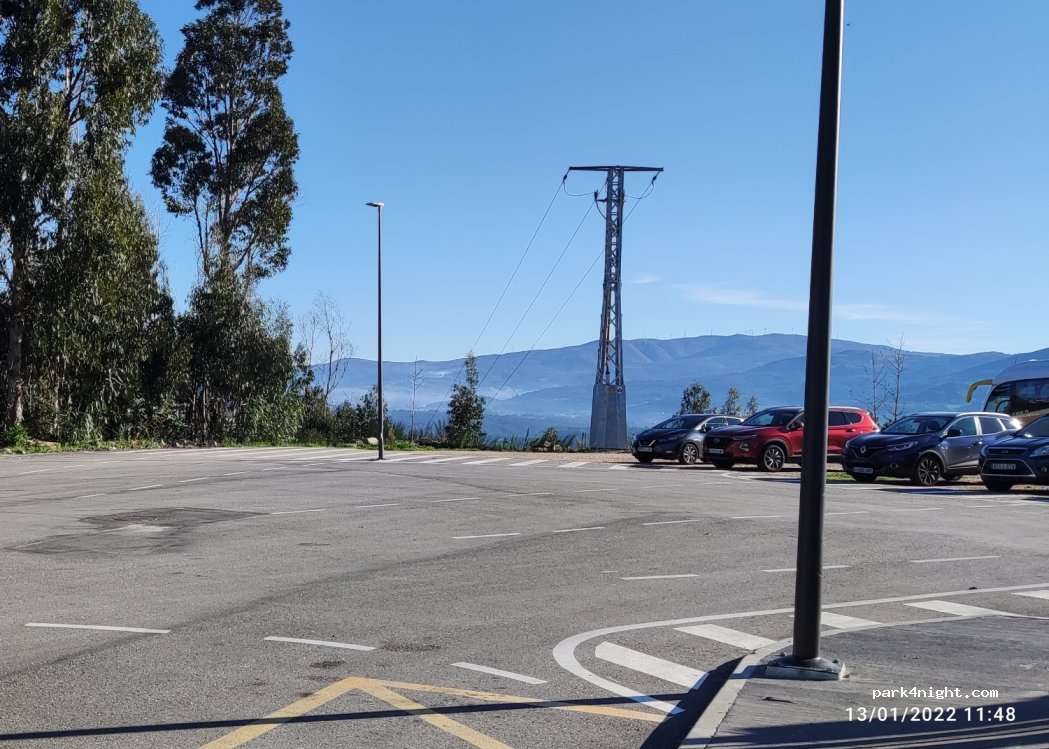 As Neves, 12 Estrada Circunvalación thumbnail 2