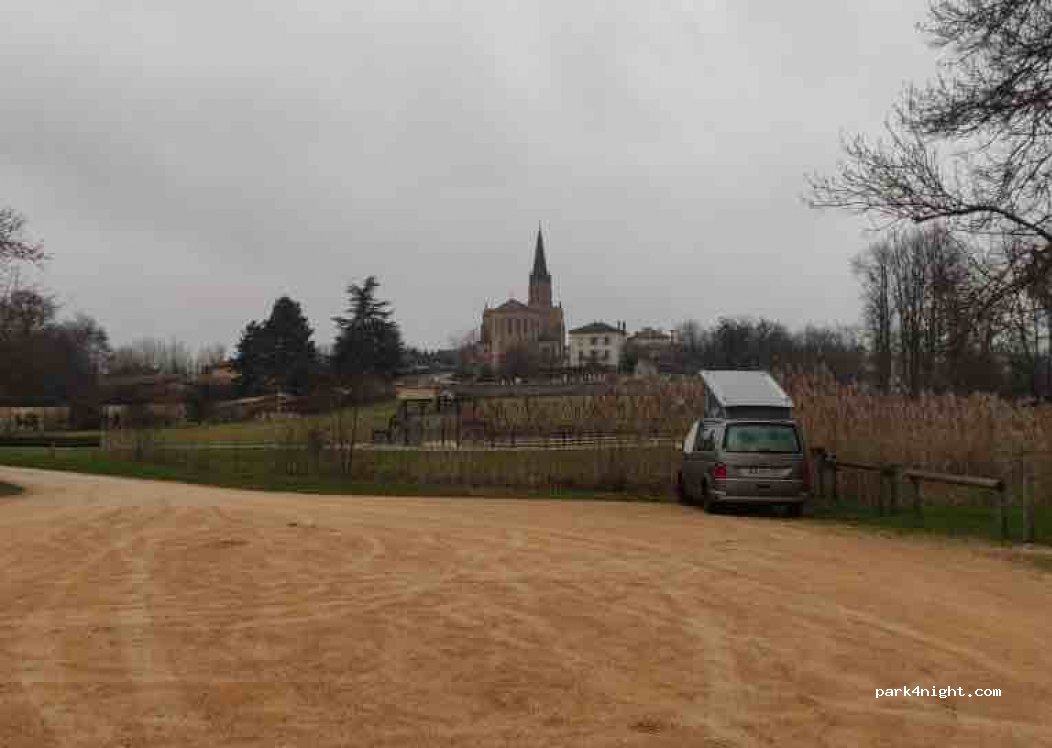 park4night - (11000) Carcassonne - 13-15 Chemin de Montlegun