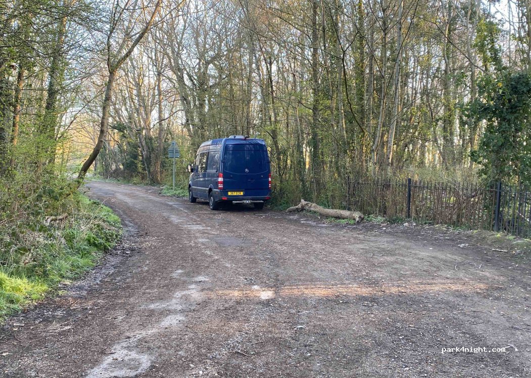(BH23 6BH) - Pig Shoot Lane photo 2