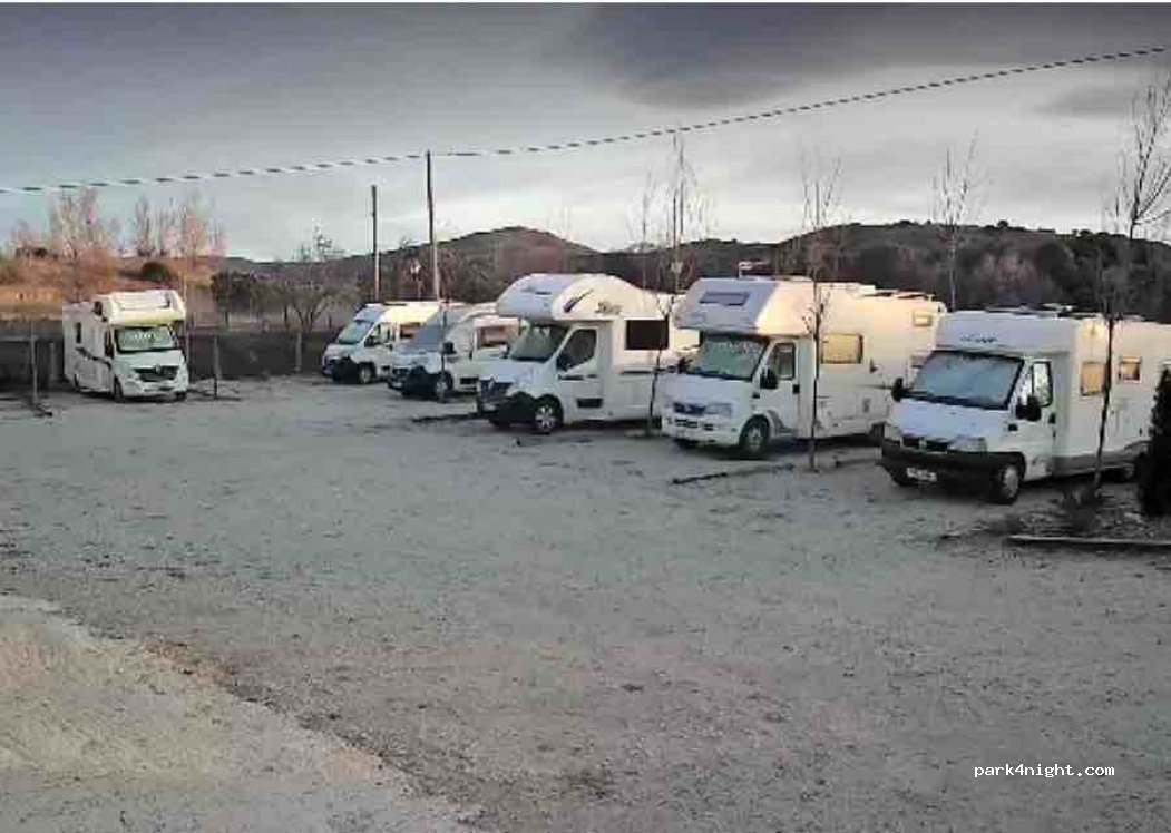 Parking caravanas en Guadarrama